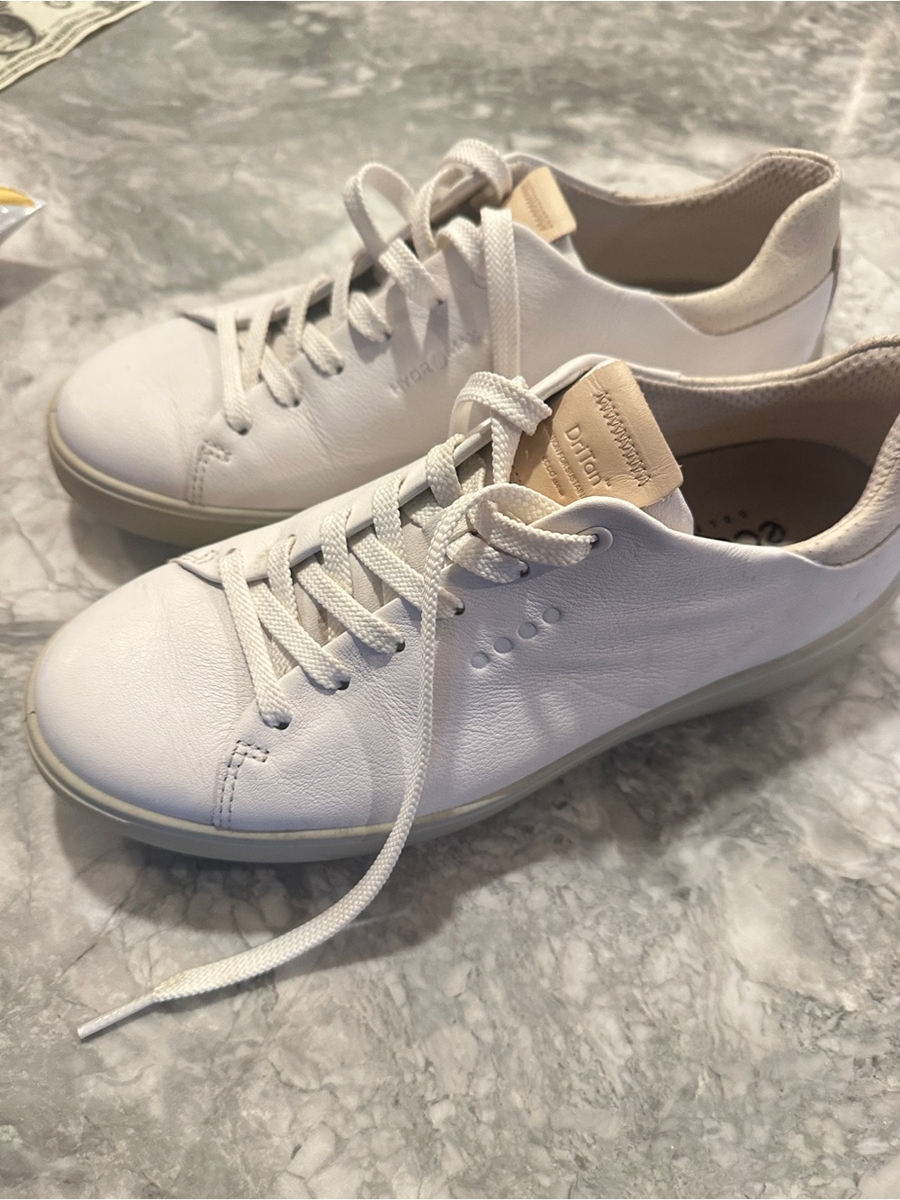 Ecco White Leather Low-Top Sneakers with Beige Accents